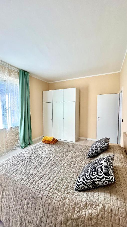 New Apartment, Near Metro Monte Grappa Turin Exterior foto